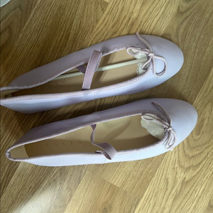 꺌랑 발레리나 플랫 슈즈 260팔아요!