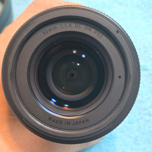 SIGMA 30mm F1.4 DC DN 렌즈 소니