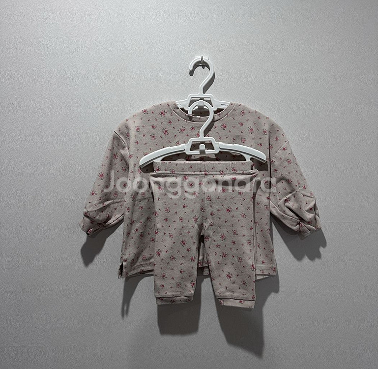 [XS(3호)] 고유 티셔츠+레깅스 상하세트--0