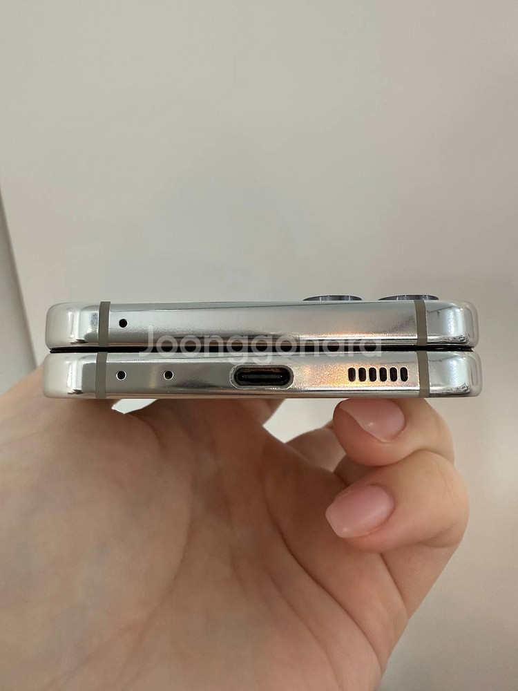 무잔상)갤럭시Z플립5 256GB 크림 106323--3