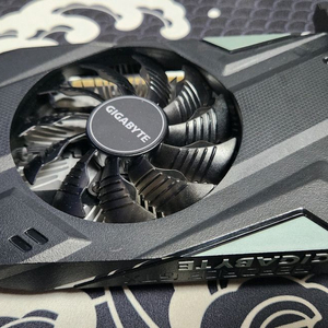 기가바이트 GTX 1650 4GB 원팬