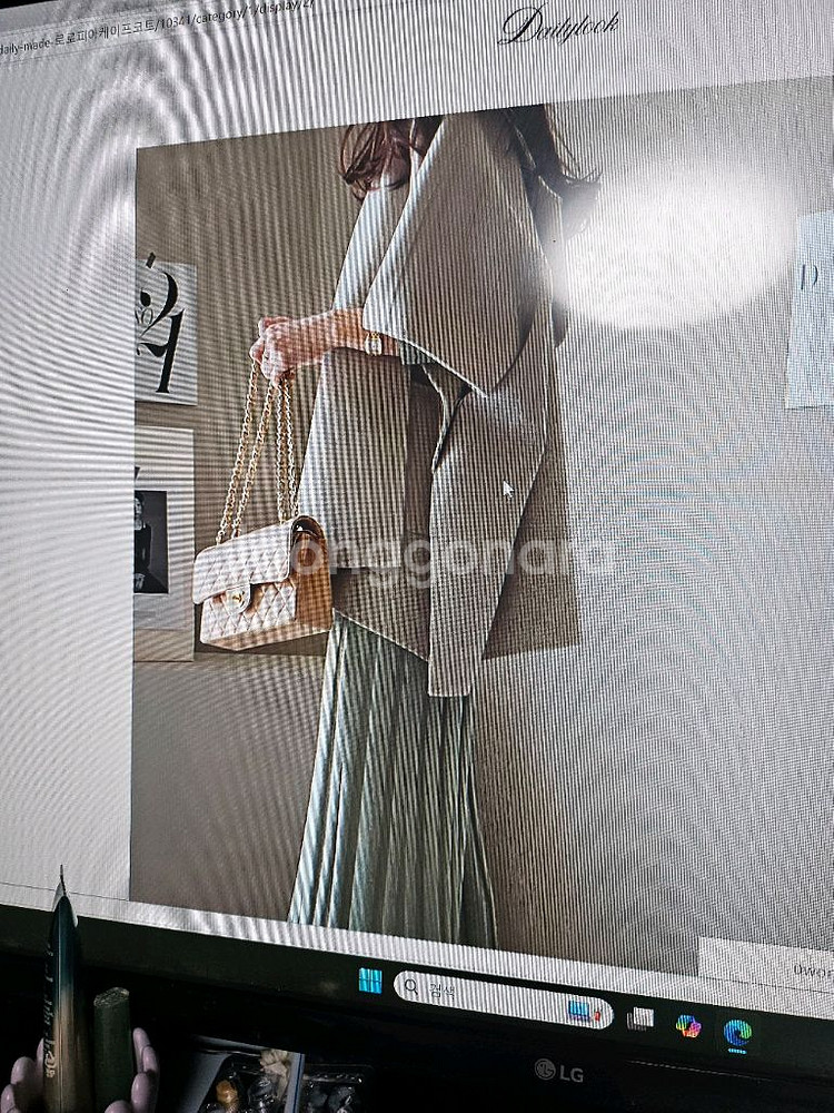 데일리룩 로로피아 케이프코트--0