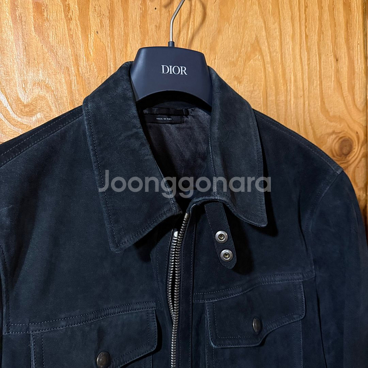 톰포드 스웨이드 자켓 판매 합니다.--6