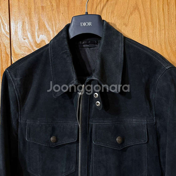 톰포드 스웨이드 자켓 판매 합니다.--1