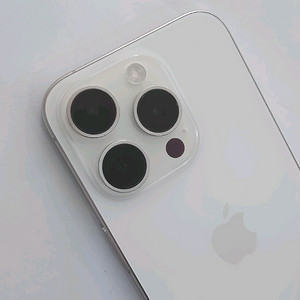 아이폰 15pro 프로 256GB 화이트 티타늄