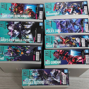 HG 지쿠악스 프라모델들 일괄