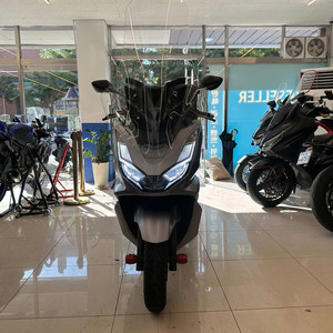 pcx-125cc 21년식 팝니다.