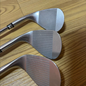 유루리 뉴투어 웻지 실버 48,52,56