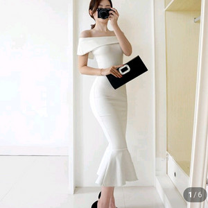 셀프웨딩드레스 브라이덜샤워 원피스 새상품 드레스 팝니다