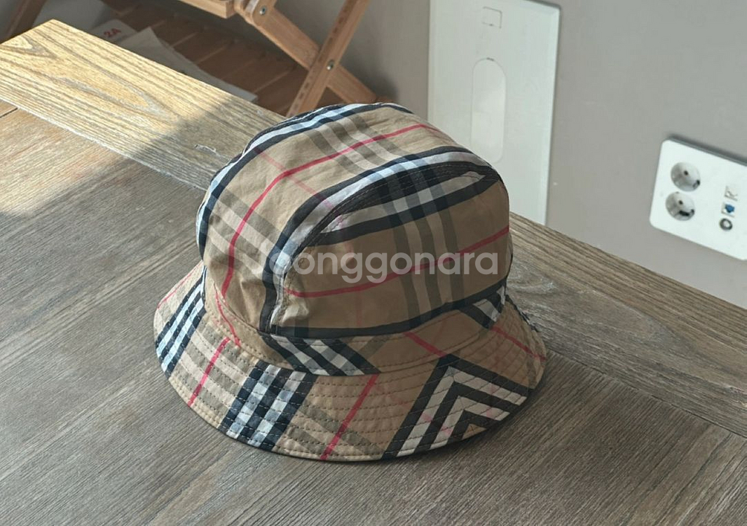 버버리 버킷햇 키즈 사이즈 55cm--0