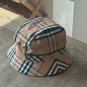 버버리 버킷햇 키즈 사이즈 55cm