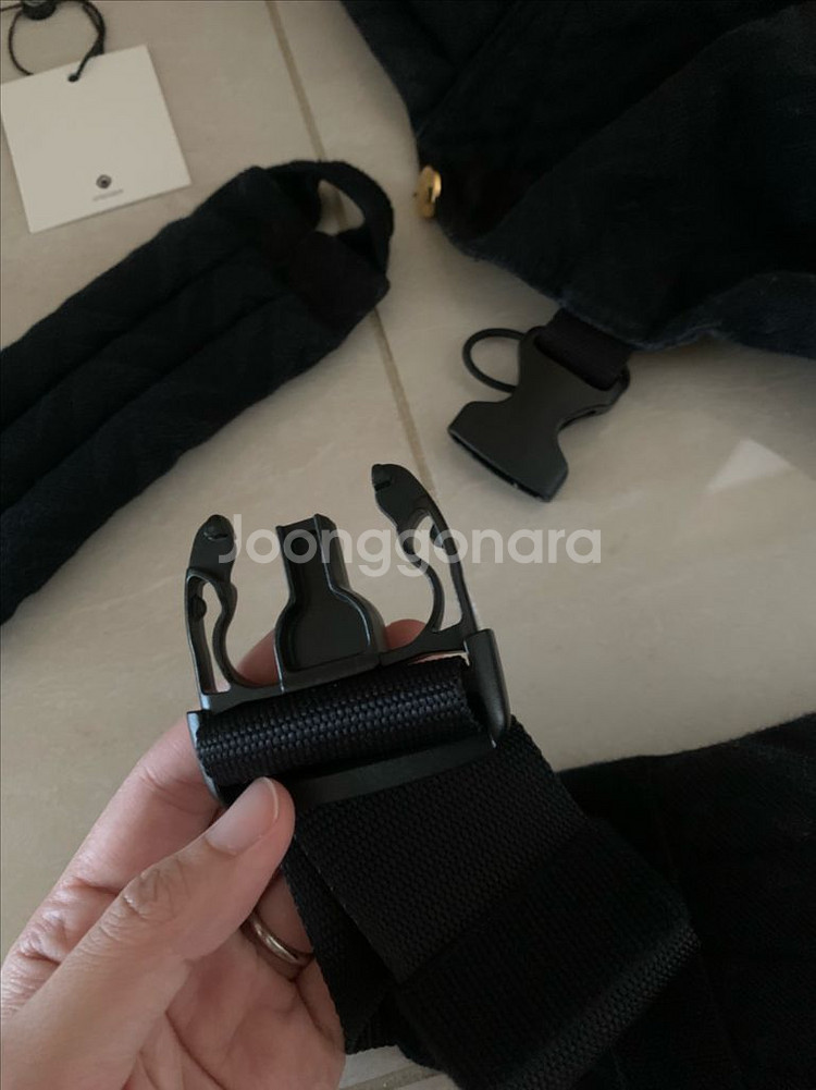 아티포페 아기띠 블랙--2