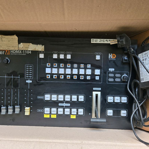 인텔 HDMX-1104 방송장비