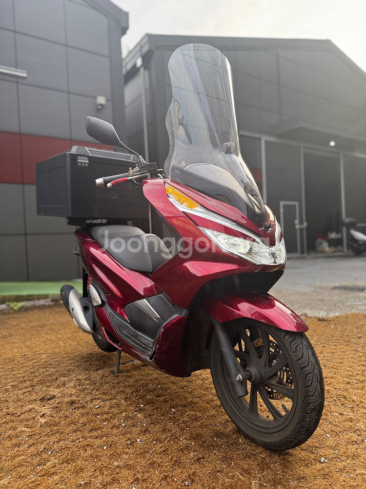 혼다 Pcx125 20년형 5만Km 판매합니다.--0