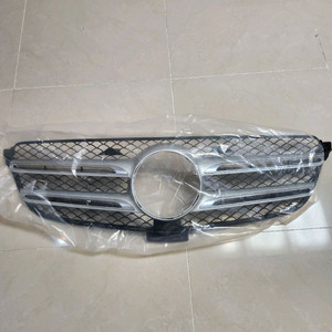 벤츠GLE350D전면 그릴