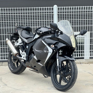 코멧125rc 16년식 1.6만키로 블랙차량 판매합니다