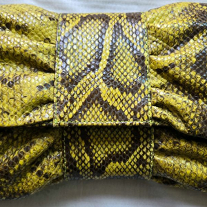 풀라 FURLA 뱀가죽 핸드백 클러치백