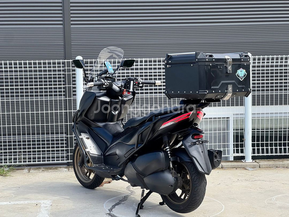 존테스350D 24년식 1.9만키로 앞뒤블박 판매중--4