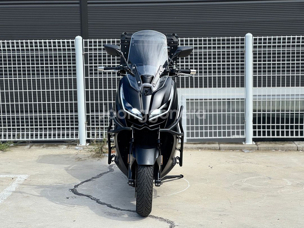 존테스350D 24년식 1.9만키로 앞뒤블박 판매중--7