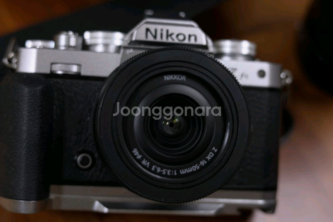 니콘 zfc 16-50, 50-250 판매합니다--1