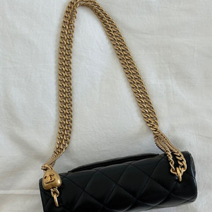 [정품] 샤넬 뉴미니 스윗 하트볼 램스킨