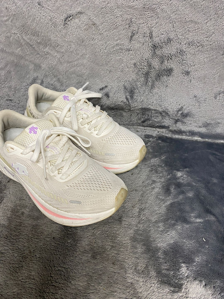 데상트 운동화 245 이미지