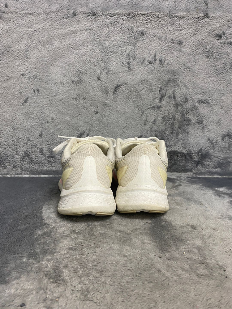 데상트 운동화 245 이미지