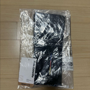 살로몬 종아리보호대