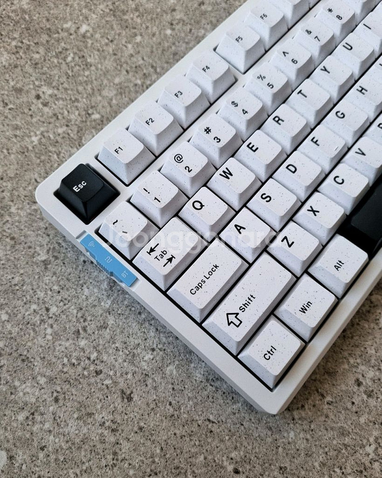 VGN v98pro v2 기계식 키보드 판매--0