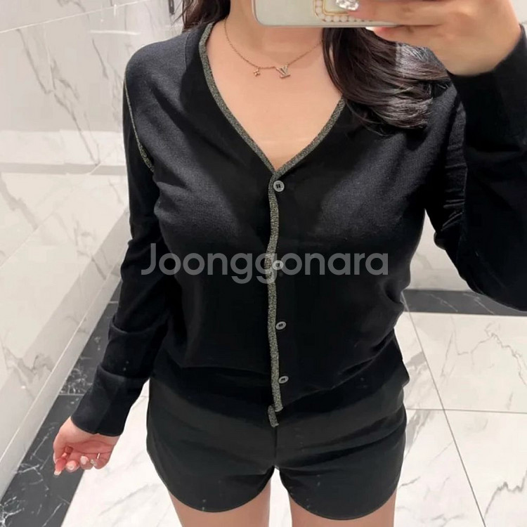 쿠넬 비즈 라인 펄 브이넥 가디건--2