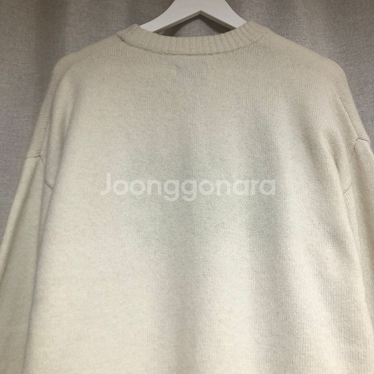 리 루즈핏 아이보리 니트 스웨터 M--5