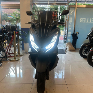 pcx-125cc 24년식 판매 합니다.