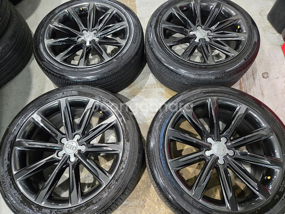 아우디a7 19인치 순정 휠타이어 판매합니다--0