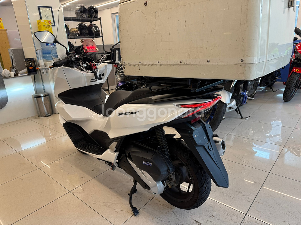24년식 pcx 팝니다 배달셋팅완료--3