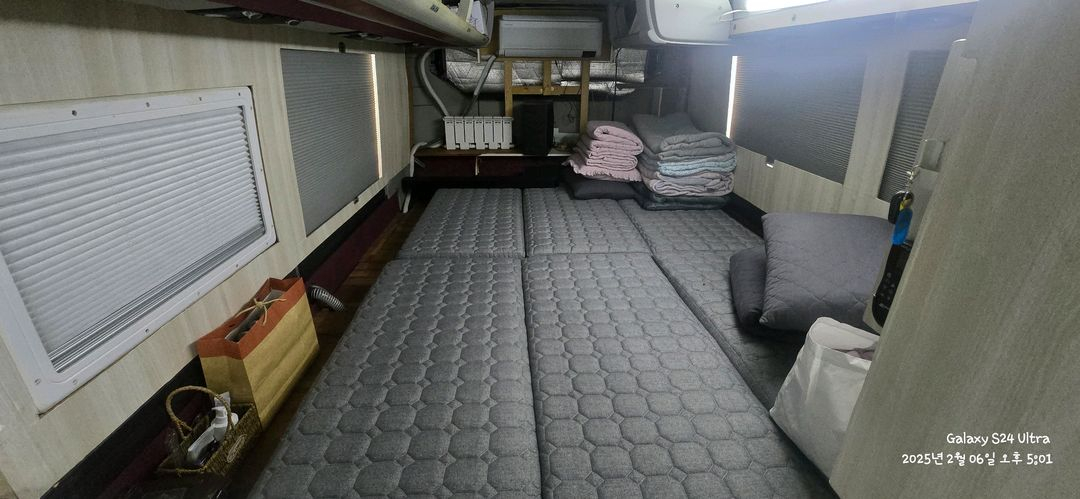 유니버스 노블 캠핑카 이미지