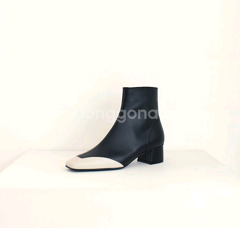 (새상품)소가죽 헤일리 앵클부츠 230--0