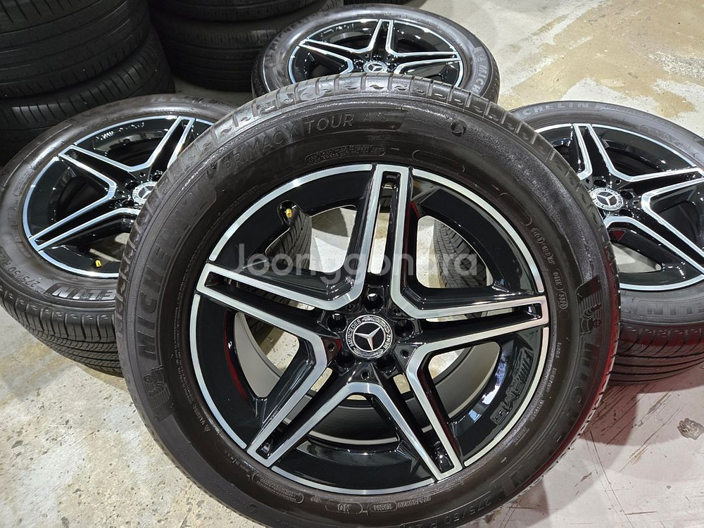 벤츠GLE AMG 20인치 순정 휠타이어 판매합니다--7