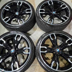 BMW G30 5시리즈 668M 20인치 순정 휠타이어