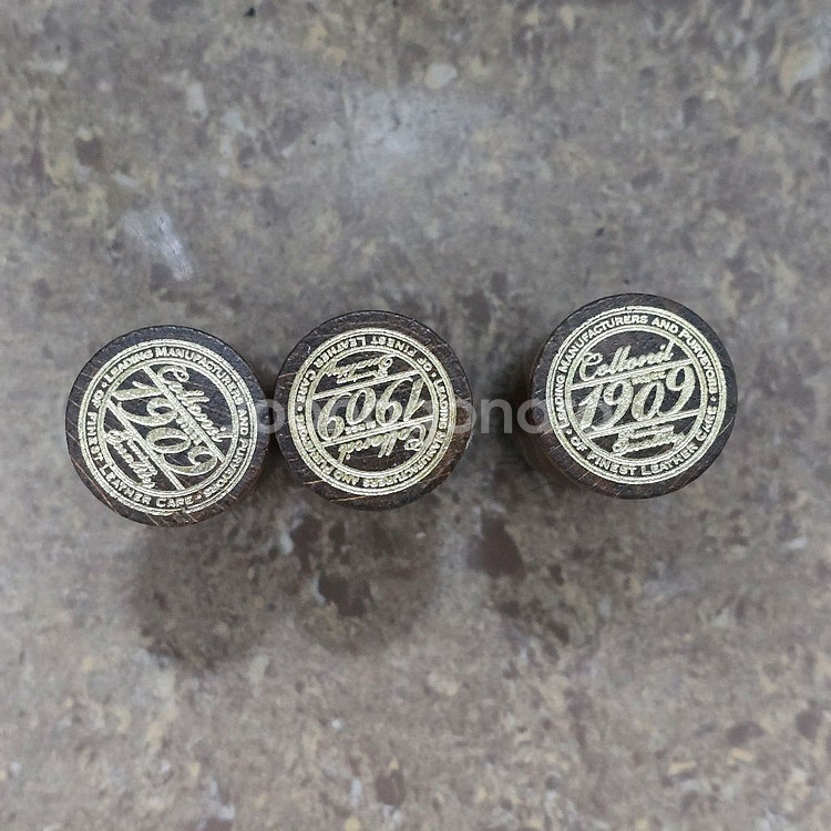 우노 에도야 브러쉬 콜로닐 마일드 로션 등 슈케어 용품--9