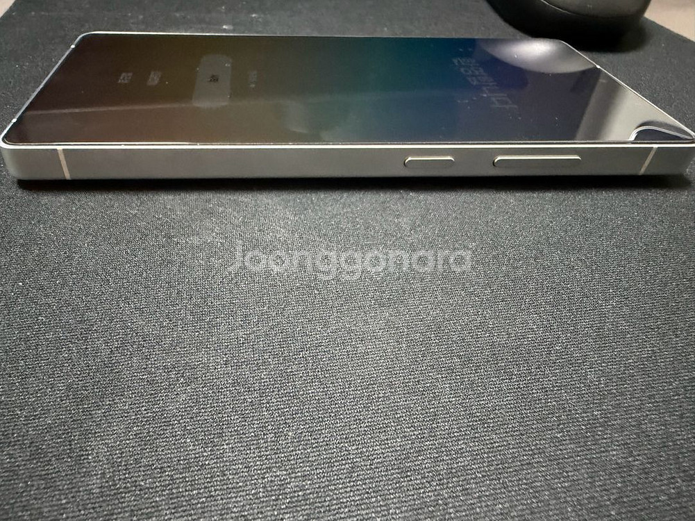갤럭시 S25 울트라 512GB 화이트 판매합니다.--3