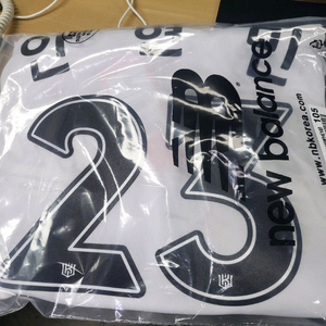 Kt wiz 어센틱 유니폼 안현민