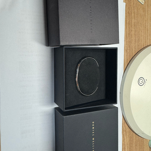 다니엘 웰링턴 뱅글 팔찌