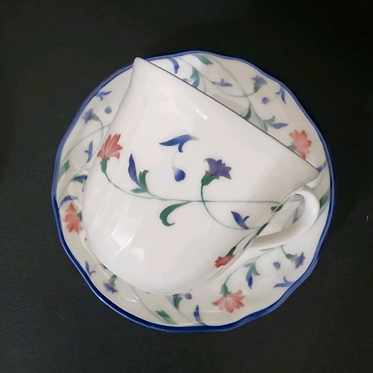 [2조가격]행남사 빈티지 블루림 카네이션 커피잔겸 찻잔--2