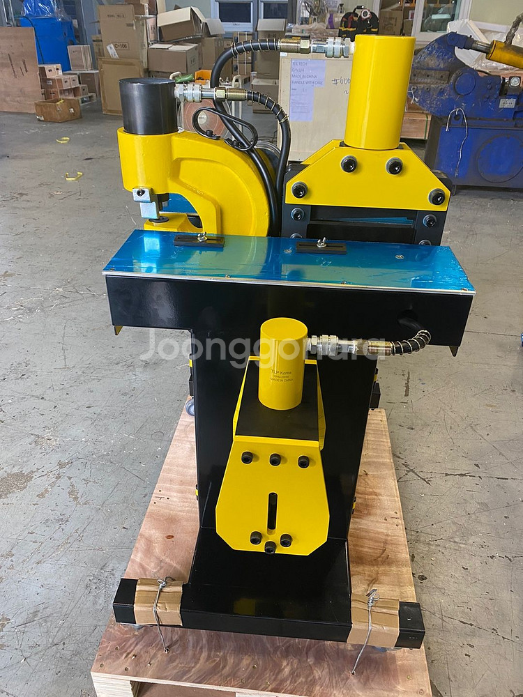 부스바 가공기 팝니다. 절단 절곡 밴딩 펀칭--2