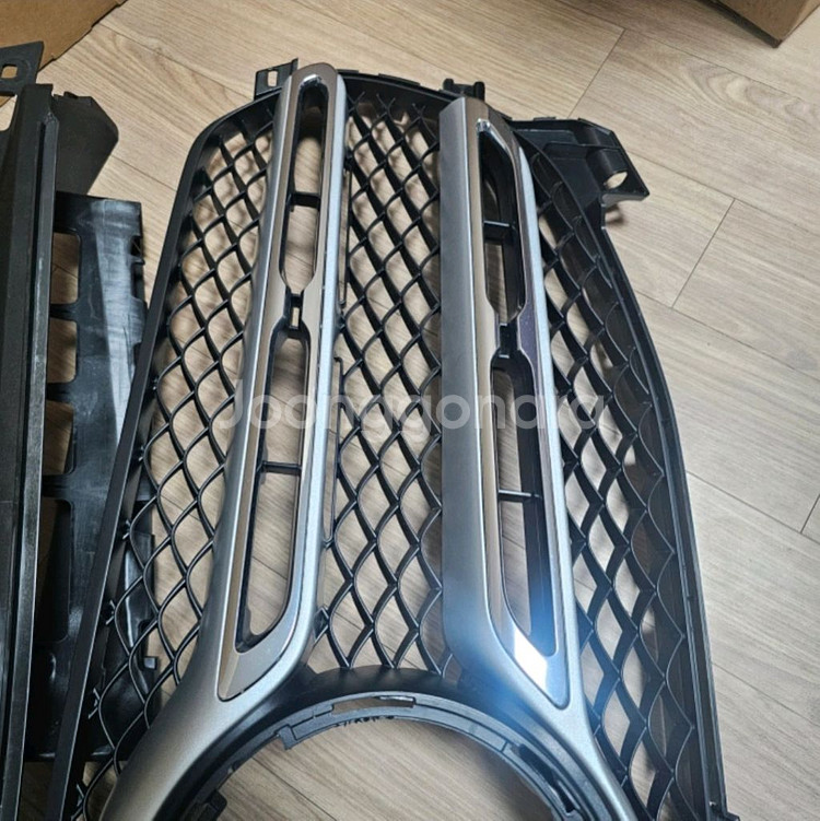 정품 순정 벤츠 gle350e 그릴팝니다--2