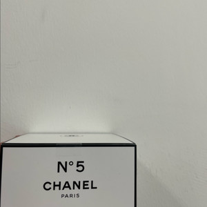 [정품] 샤넬 No.5 바디크림 150g 미개봉 제품