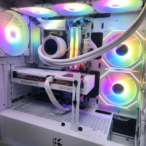 9600x/64기가램/2테라/수냉쿨러/화이트