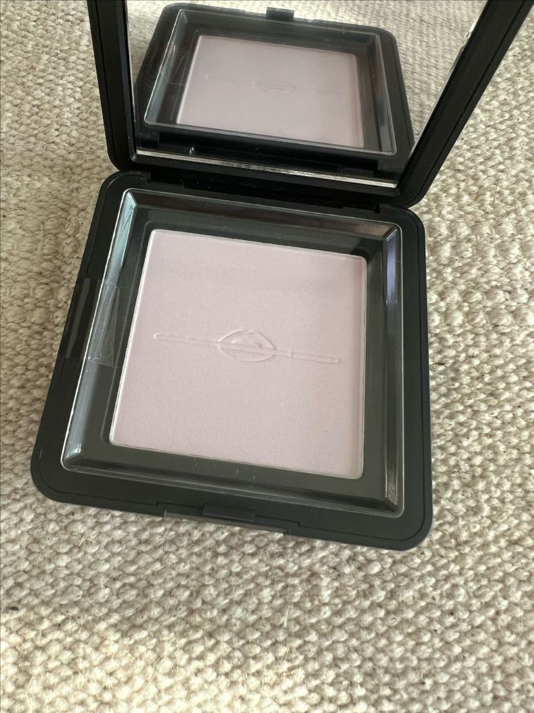 에스티로더 쿠션,파데,바비브라운 쿠션,메포 파우더--6