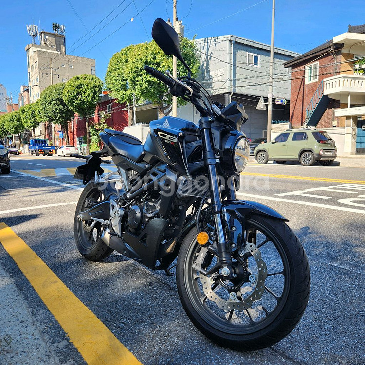 24년식 CB125R 4800km대 판매합니다.폐지완료--3