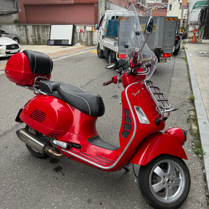 베스파 gtv300 레드